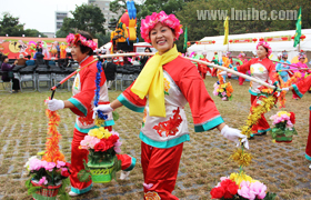 中国伝統秧歌舞(ヤンガー踊り）
