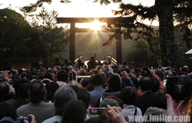 �����񹬵Ķ�����