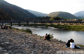 �ɽ�Ķ�����