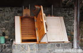 �ձ�����������Ȫ